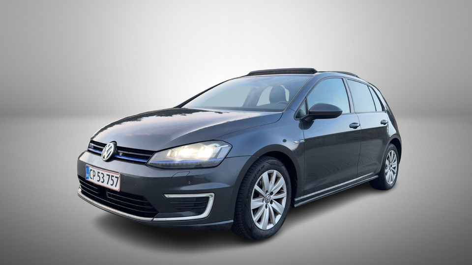 VW Golf VII 1,4 GTE Highline DSG 5d