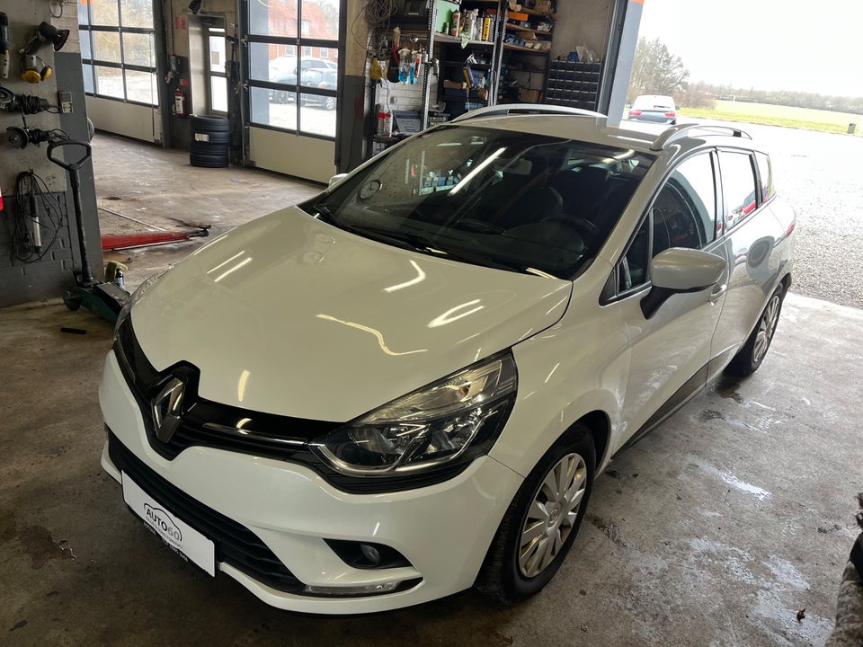 Renault Clio IV 1,5 dCi 90 Zen Sport Tourer 5d