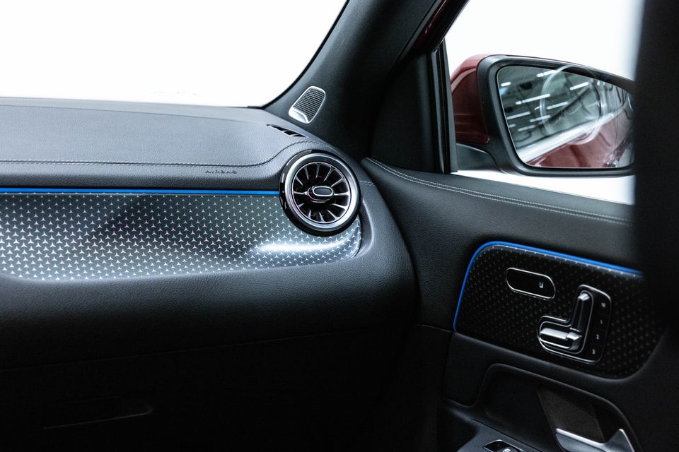 Mercedes EQA350 AMG Premium 4Matic 5d