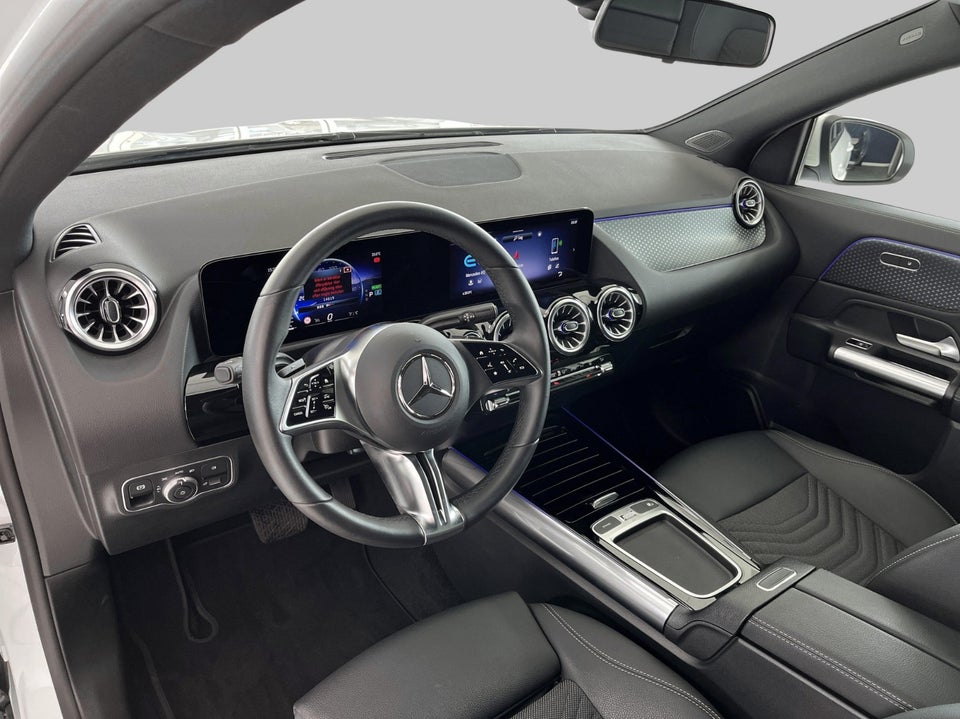Mercedes EQA250+ Progressive 5d