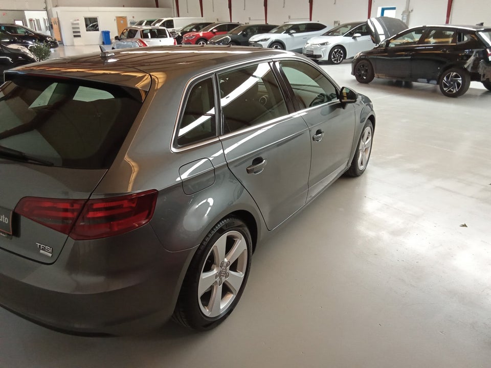 Audi A3 1,4 TFSi 150 Ambition Sportback S-tr. 5d