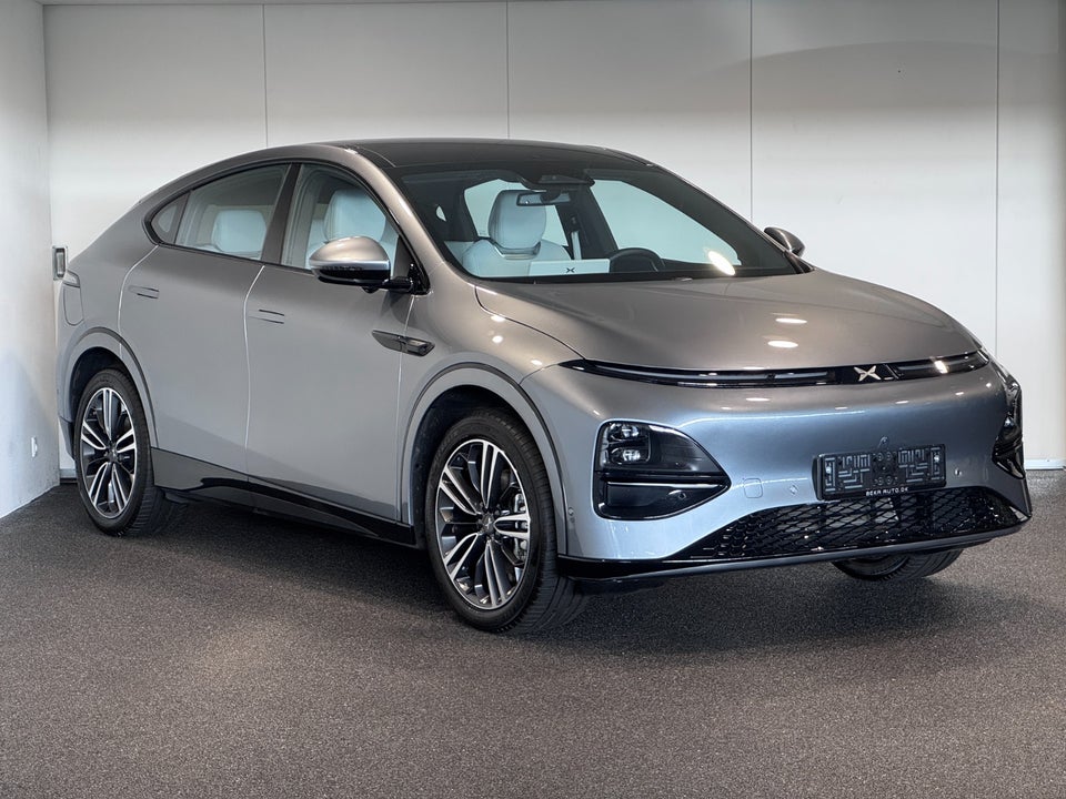 Xpeng G6 Performance 5d