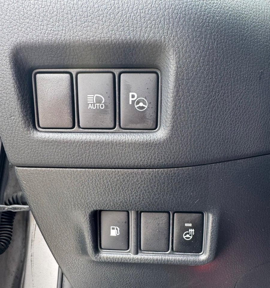 Toyota C-HR 1,8 Hybrid C-HIC CVT 5d
