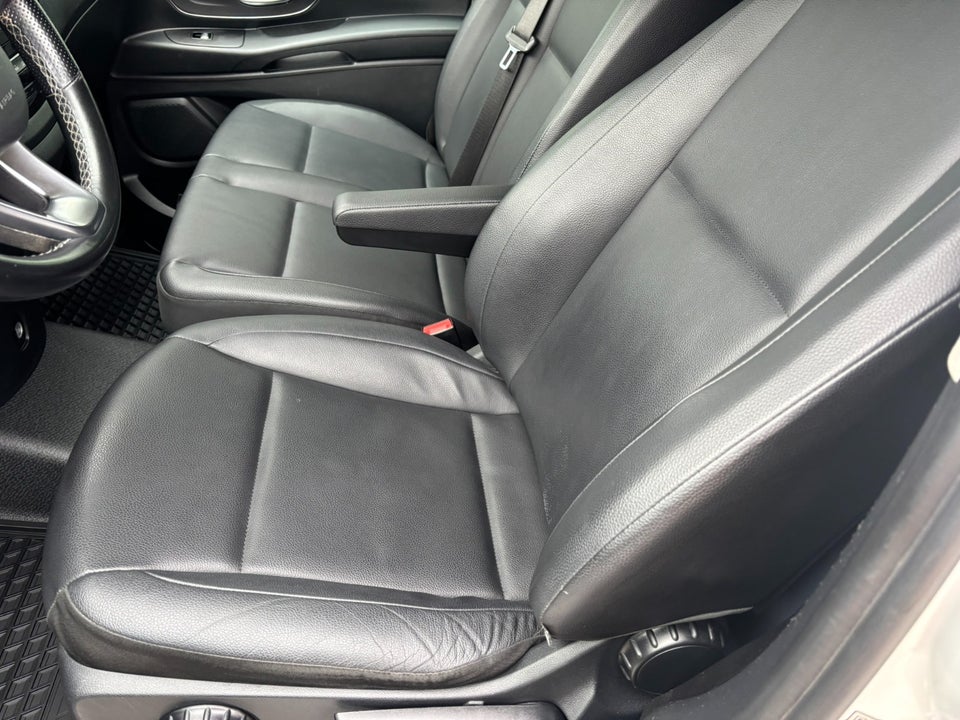 Mercedes Vito 119 2,0 CDi Kassevogn aut. L RWD