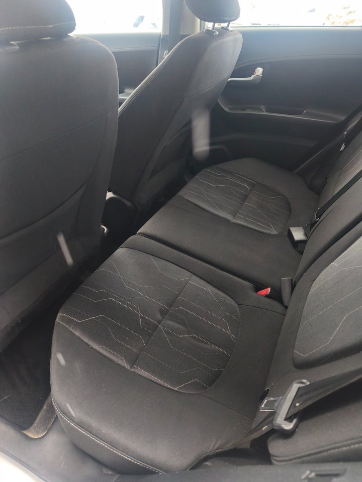 Kia Picanto 1,0 Limited 5d