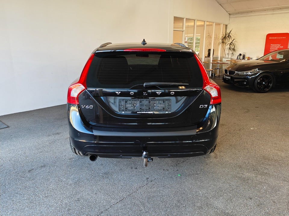 Volvo V60 2,0 D3 150 Kinetic 5d