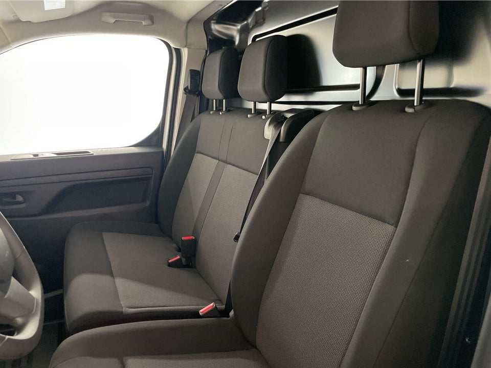 Peugeot e-Expert 75 L2 Premium Van