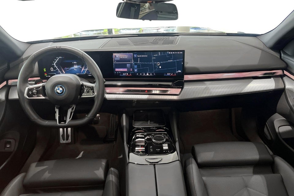 BMW i5 eDrive40 M-Sport 4d