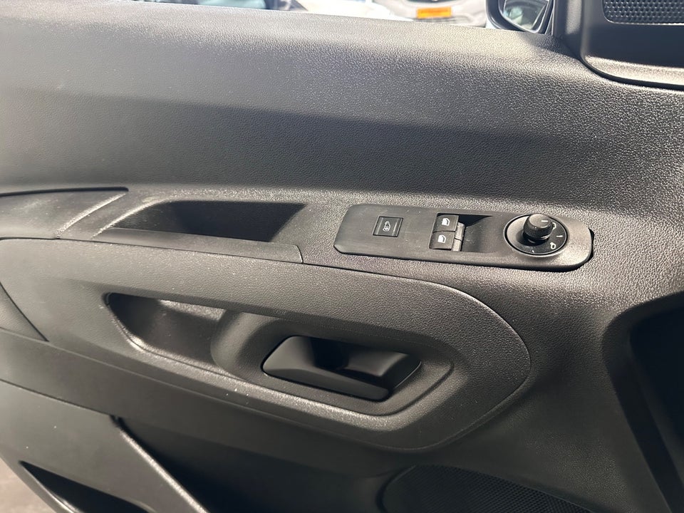Peugeot Partner 1,5 BlueHDi 100 L1V1 Zap Van