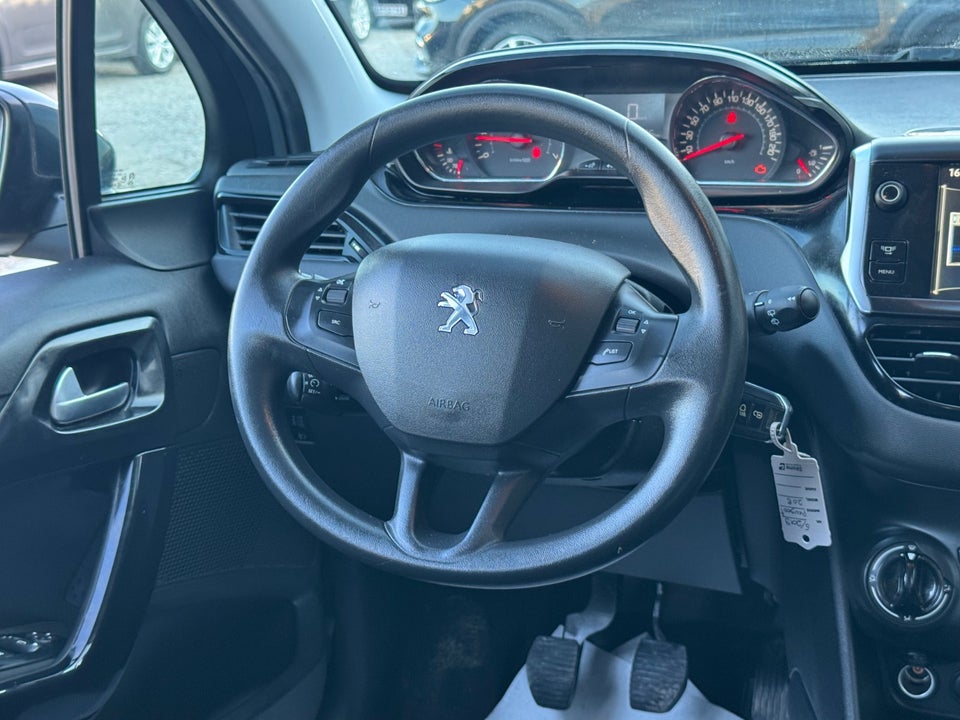 Peugeot 208 1,0 VTi Active 5d