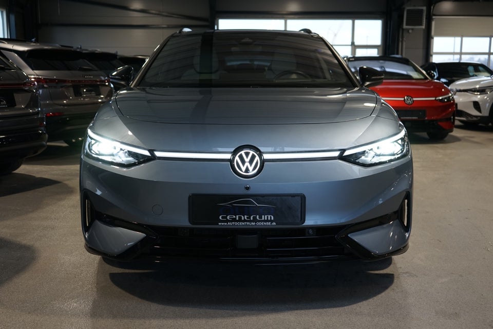 VW ID.7 86 Style S Tourer 5d