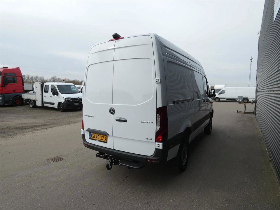 Mercedes Sprinter 319 2,0 CDi A2 Kassevogn PRO aut. AWD