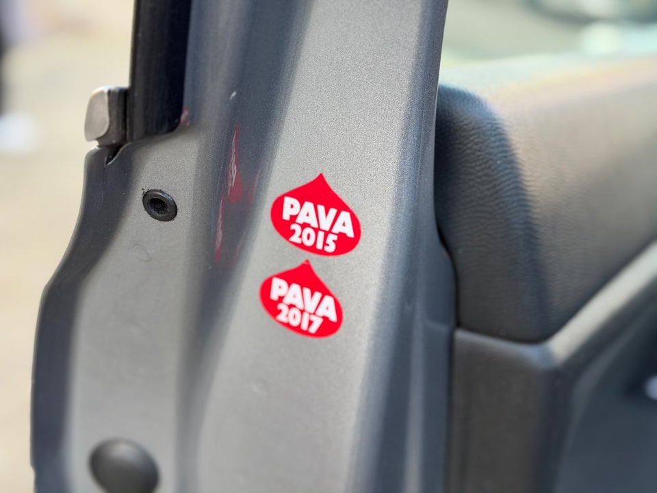 Peugeot 308 1,2 e-THP 130 Allure SW 5d