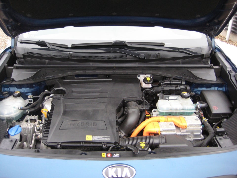 Kia Niro 1,6 HEV Attraction DCT Van 5d