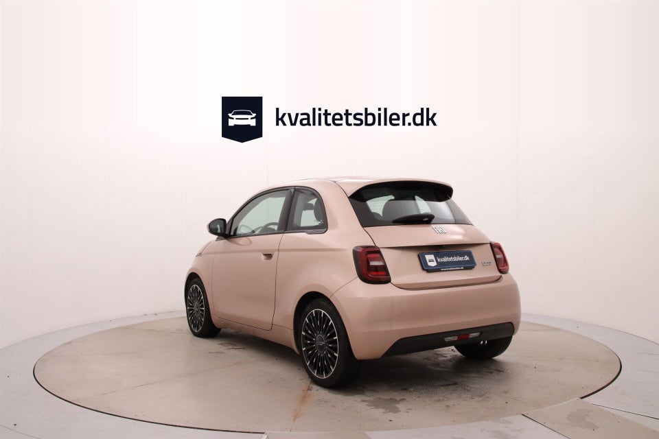 Fiat 500e 42 Icon 3+1 4d