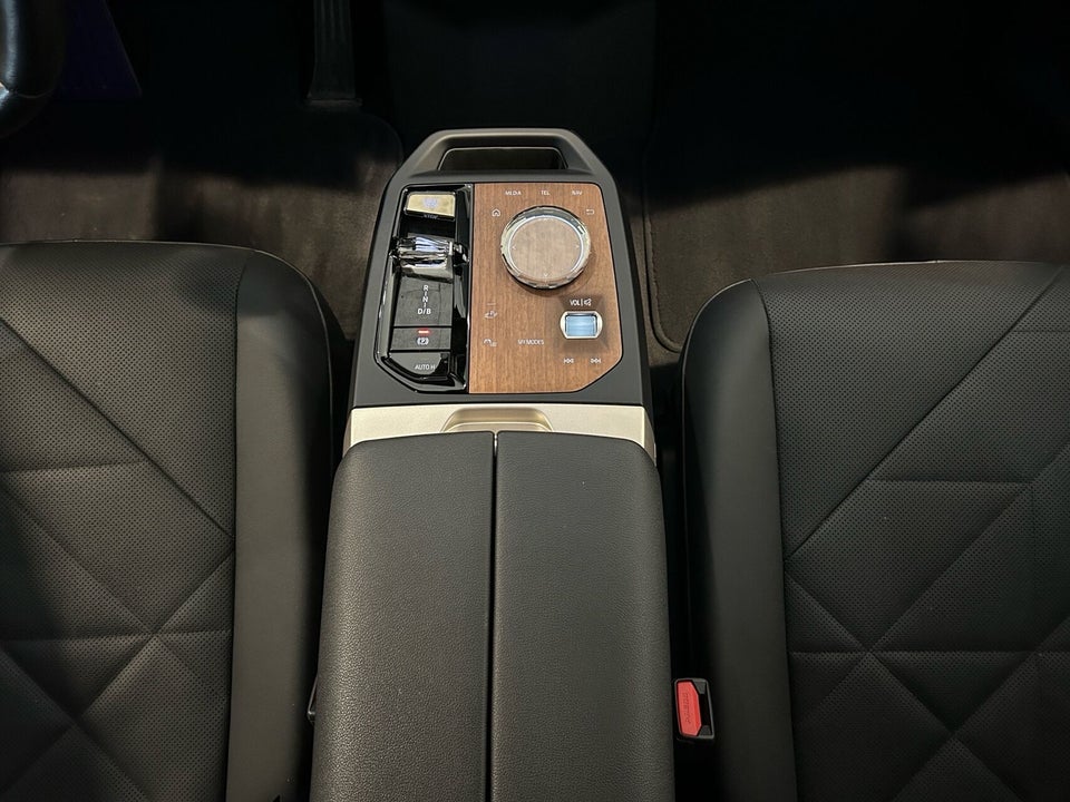 BMW iX xDrive50 Supercharged 5d