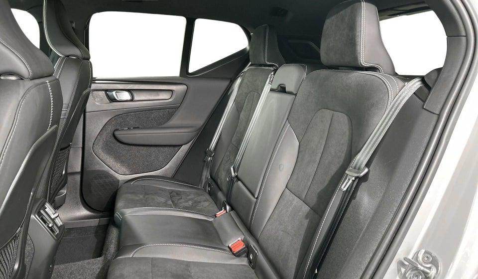 Volvo XC40 P6 ReCharge Plus 5d