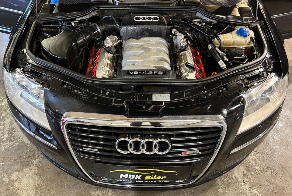 Audi A8 4,2 V8 quattro Tiptr. 4d