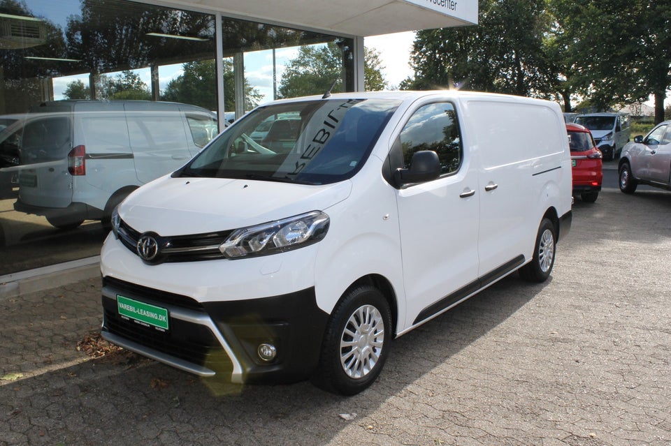 Toyota ProAce 2,0 D 122 Long Comfort Master aut. 6d