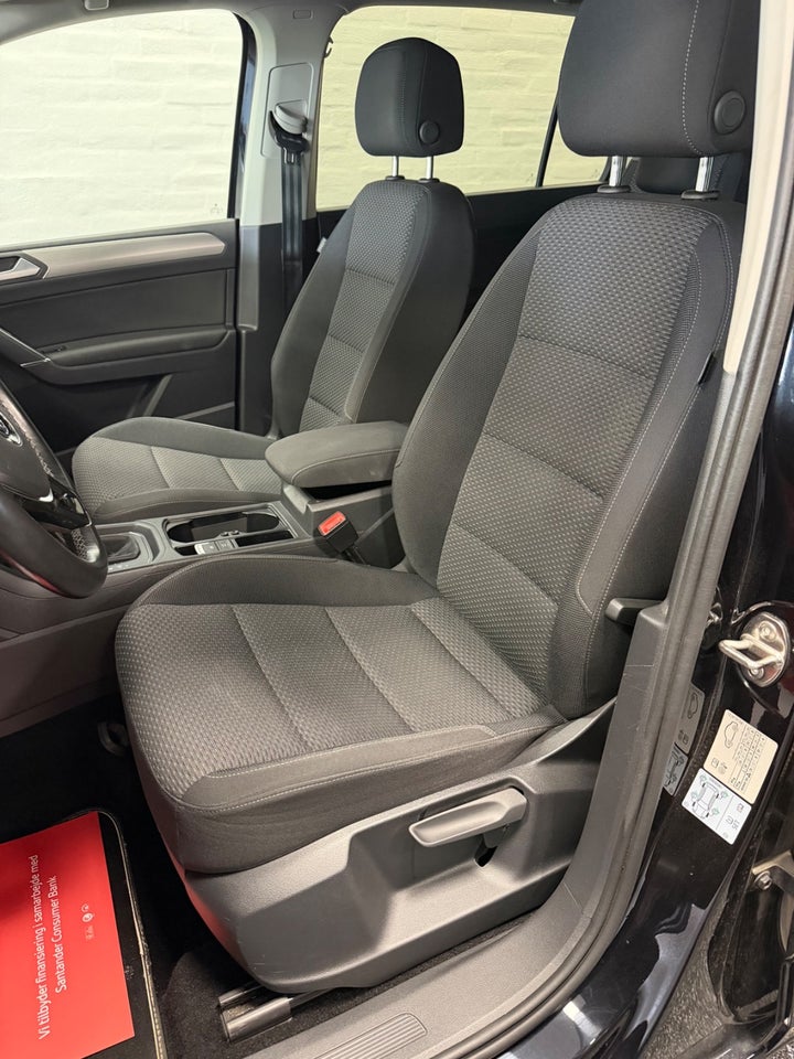 VW Touran 1,6 TDi 115 Comfortline DSG 7prs 5d