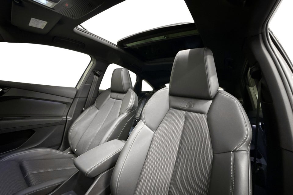 Audi Q4 e-tron 40 Attitude Sportback 5d