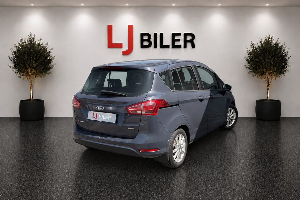 Ford B-MAX 1,0 SCTi 100 Titanium 5d