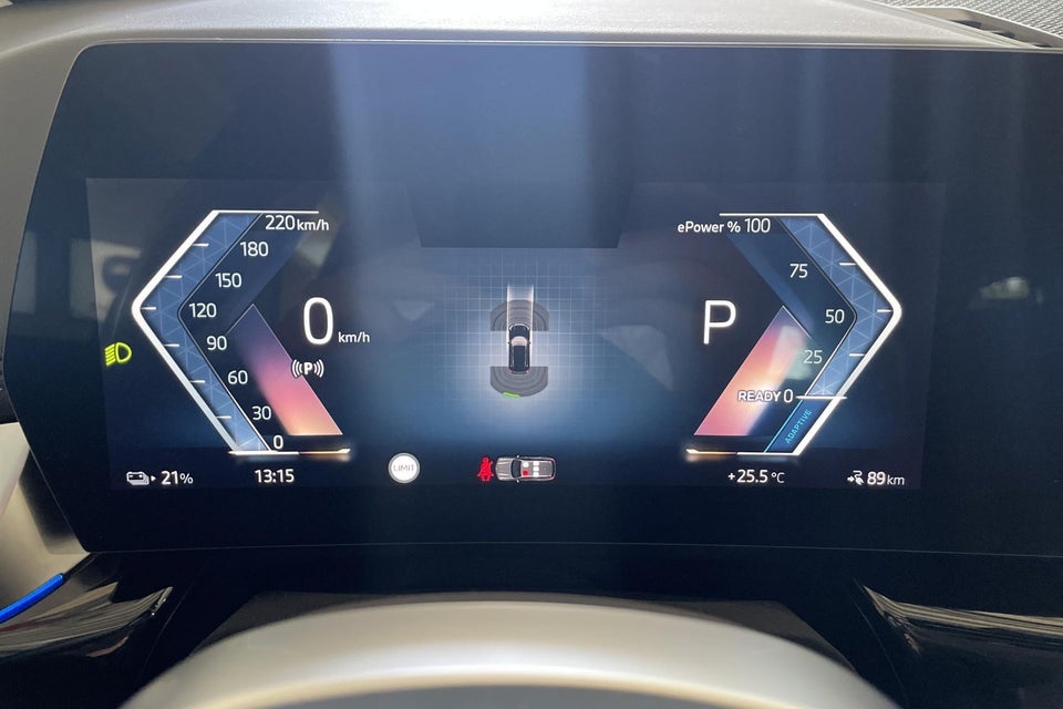 BMW iX1 eDrive20 X-Line 5d
