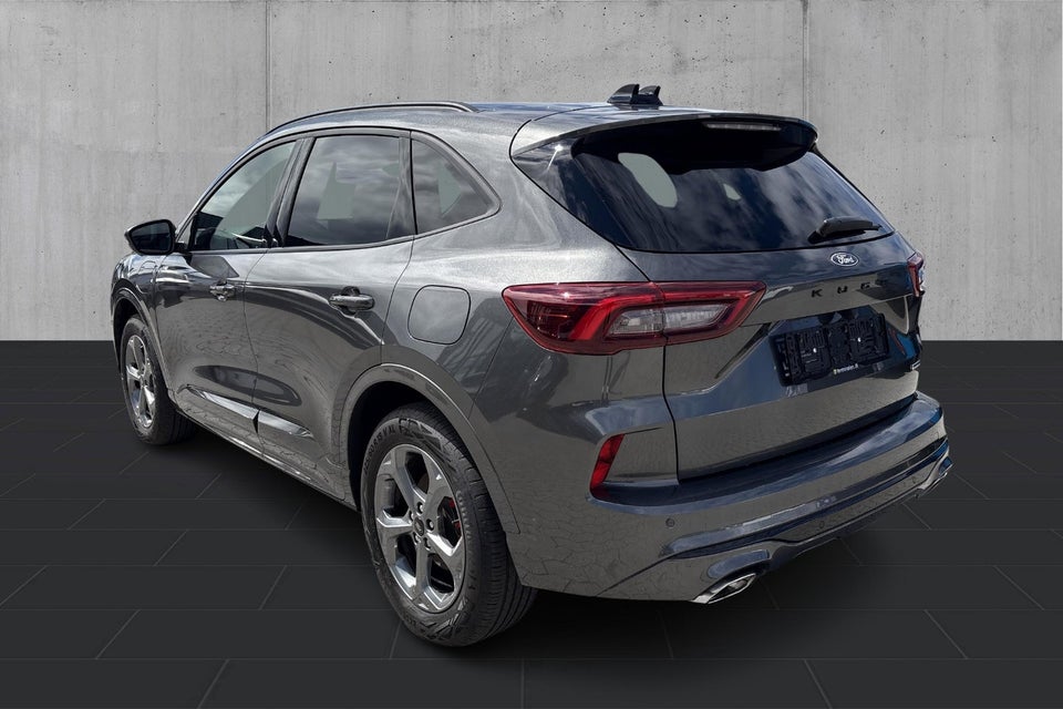 Ford Kuga 2,5 PHEV ST-Line X CVT 5d