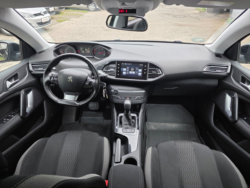 Peugeot 308 1,6 BlueHDi 120 Active SW EAT6 5d