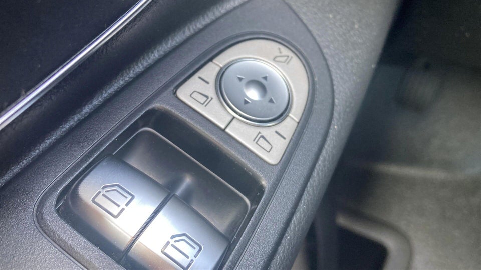 Mercedes Vito 114 2,0 CDi Kassevogn aut. L RWD