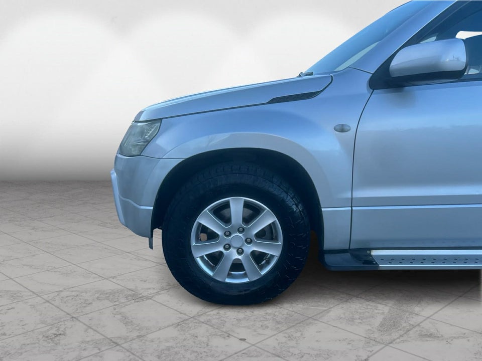 Suzuki Grand Vitara 2,0 GLX 5d