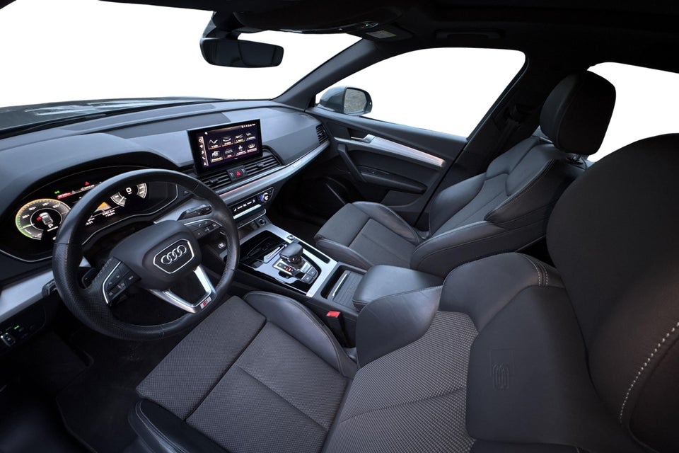 Audi Q5 55 TFSi e S-line quattro S-tr. 5d