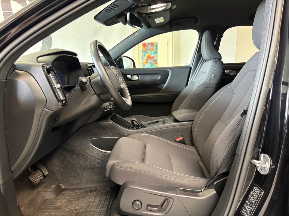 Volvo EX40 Twin Performance Plus 5d