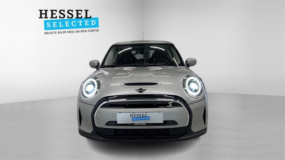 MINI Cooper SE Essential 3d