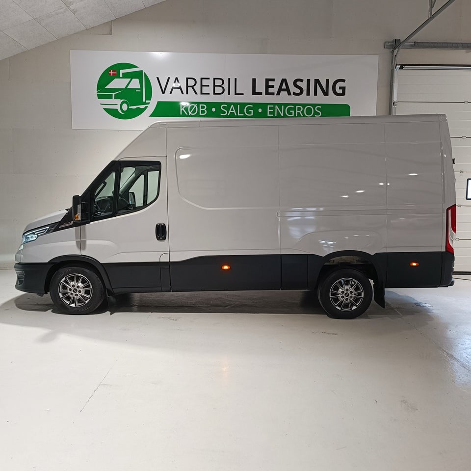 Iveco Daily 3,0 35S21 12m³ Van AG8
