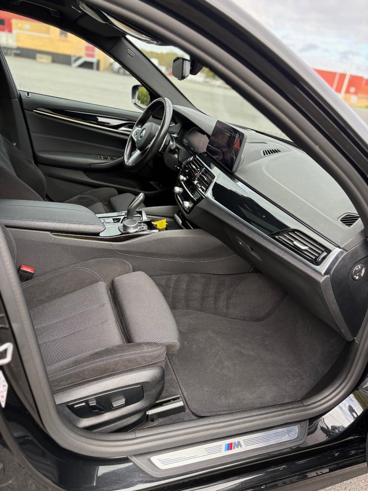 BMW 520d 2,0 Touring M-Sport xDrive aut. 5d