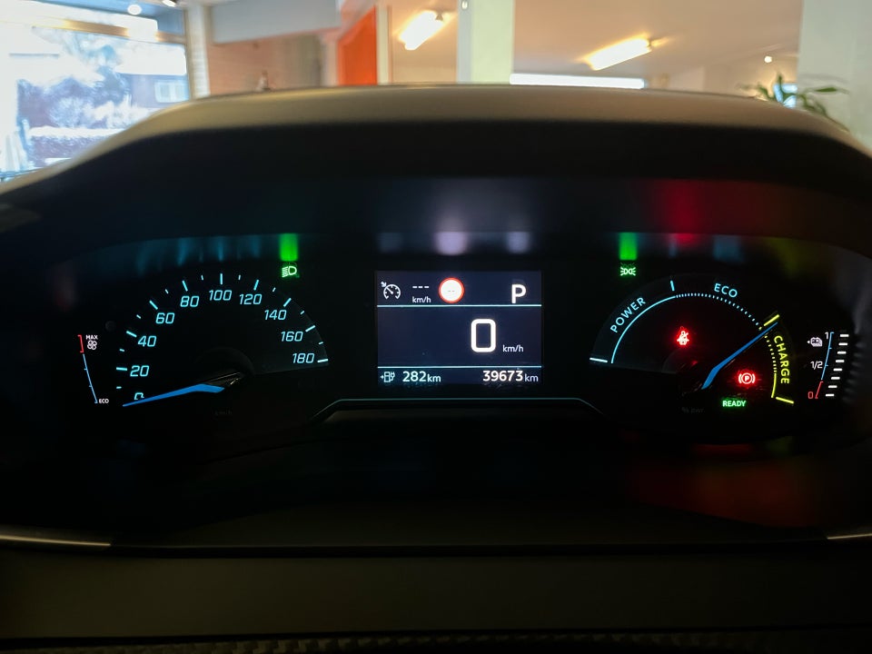 Peugeot e-208 50 Active Pack 5d