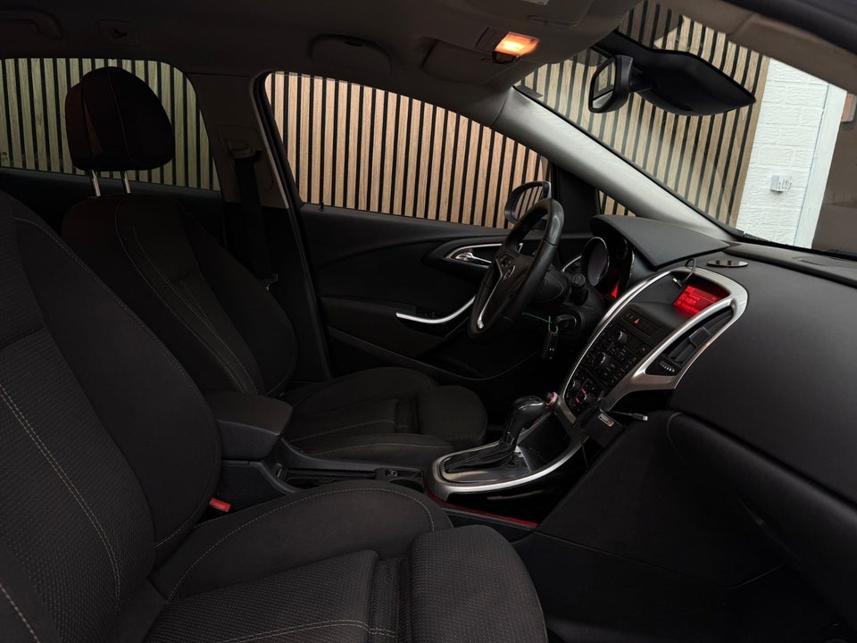 Opel Astra 2,0 CDTi 165 Sport Sports Tourer aut. 5d