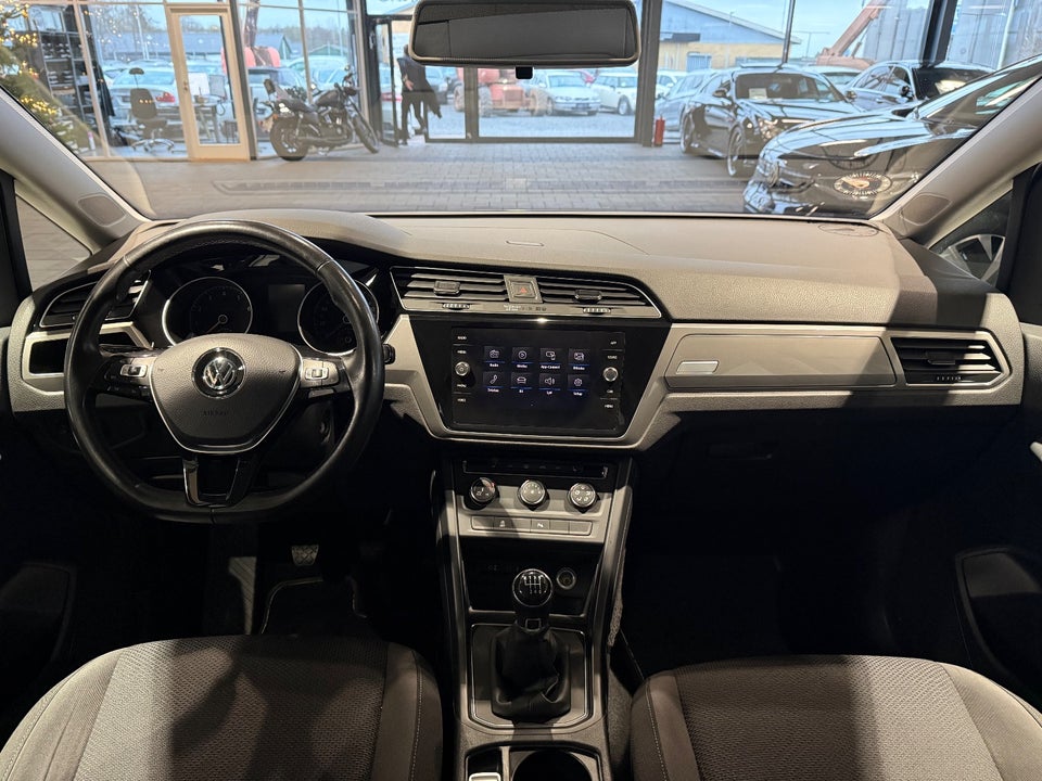 VW Touran 1,2 TSi 110 Comfortline 7prs 5d