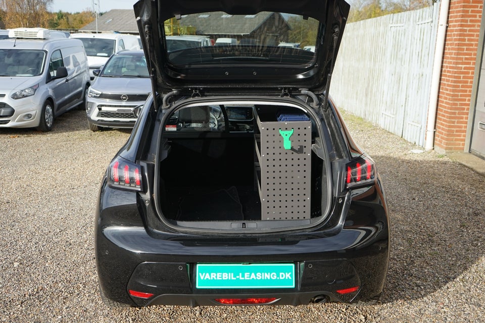 Peugeot 208 1,5 BlueHDi 100 Active Van 5d