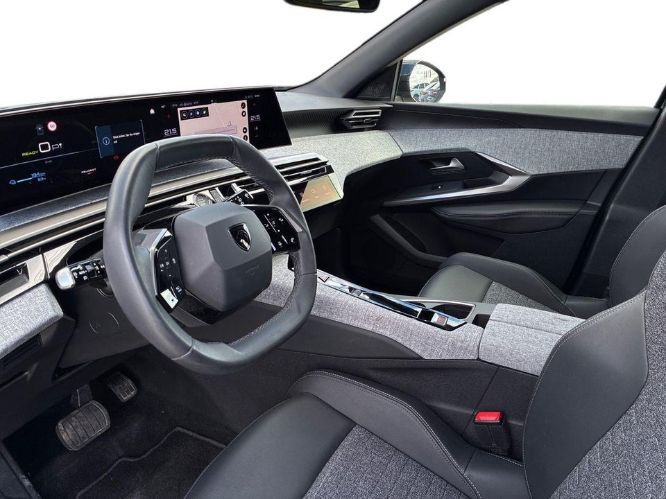 Peugeot e-5008 77 Allure 7prs 5d