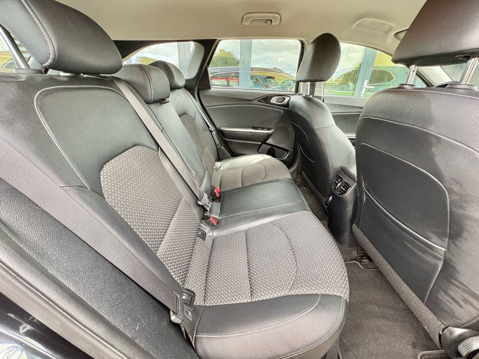 Kia Ceed 1,6 PHEV Upgrade SW DCT 5d