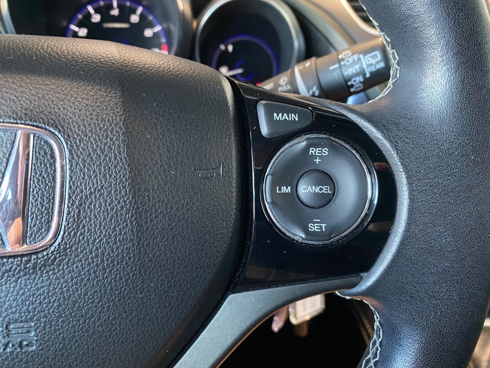 Honda Civic 1,8 i-VTEC Style Tourer 5d