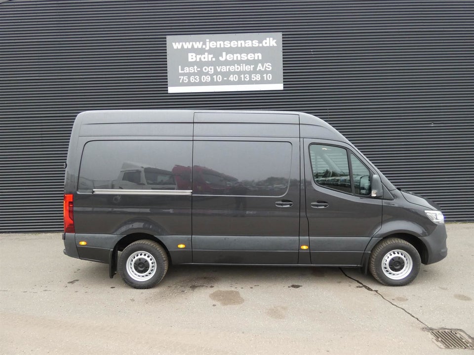 Mercedes Sprinter 319 3,0 CDi A2 Kassevogn aut. RWD