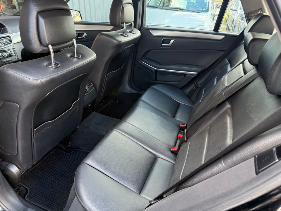 Mercedes E200 2,2 CDi Avantgarde stc. aut. 5d