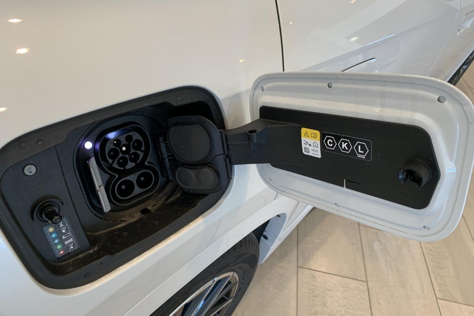 BMW iX1 eDrive20 M-Sport 5d