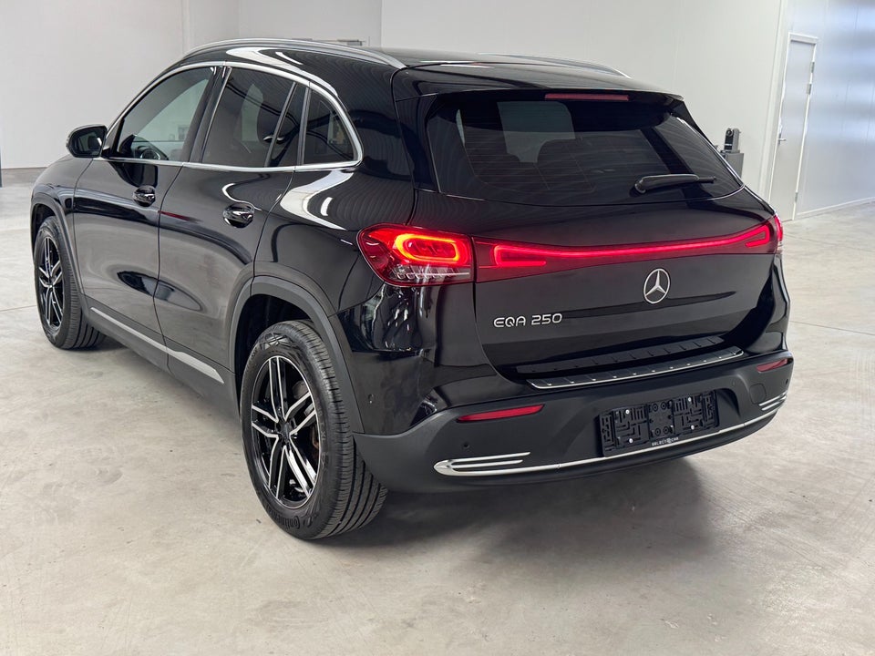 Mercedes EQA250 Progressive 5d