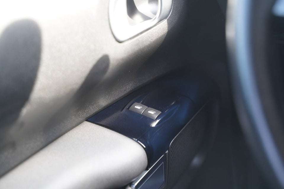 Citroën C4 Cactus 1,5 BlueHDi 100 Platinum LTD 5d