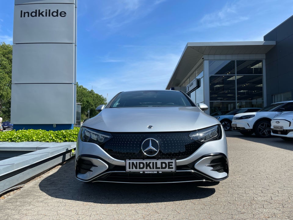 Mercedes EQE300 AMG Line 4d