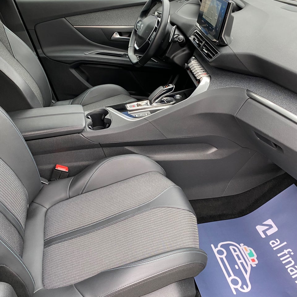 Peugeot 3008 1,6 Hybrid Allure Sport EAT8 5d